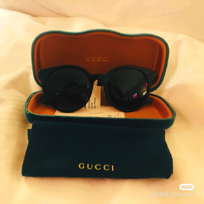 Gucci 墨镜