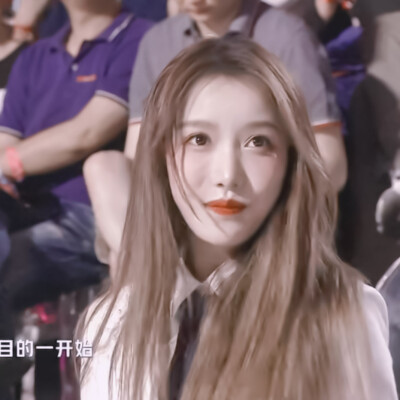 姜贞羽
拿图看简介