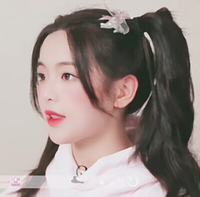 杨超越.
乔诗悦-