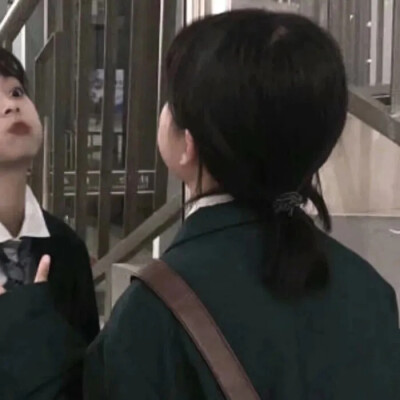 双人闺头