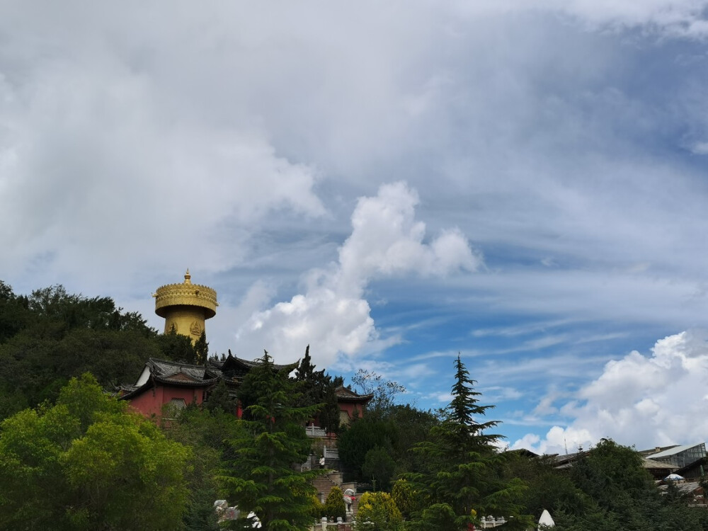 风景壁纸 香格里拉梅里雪山、独克宗、纳帕海依拉草原、金沙江