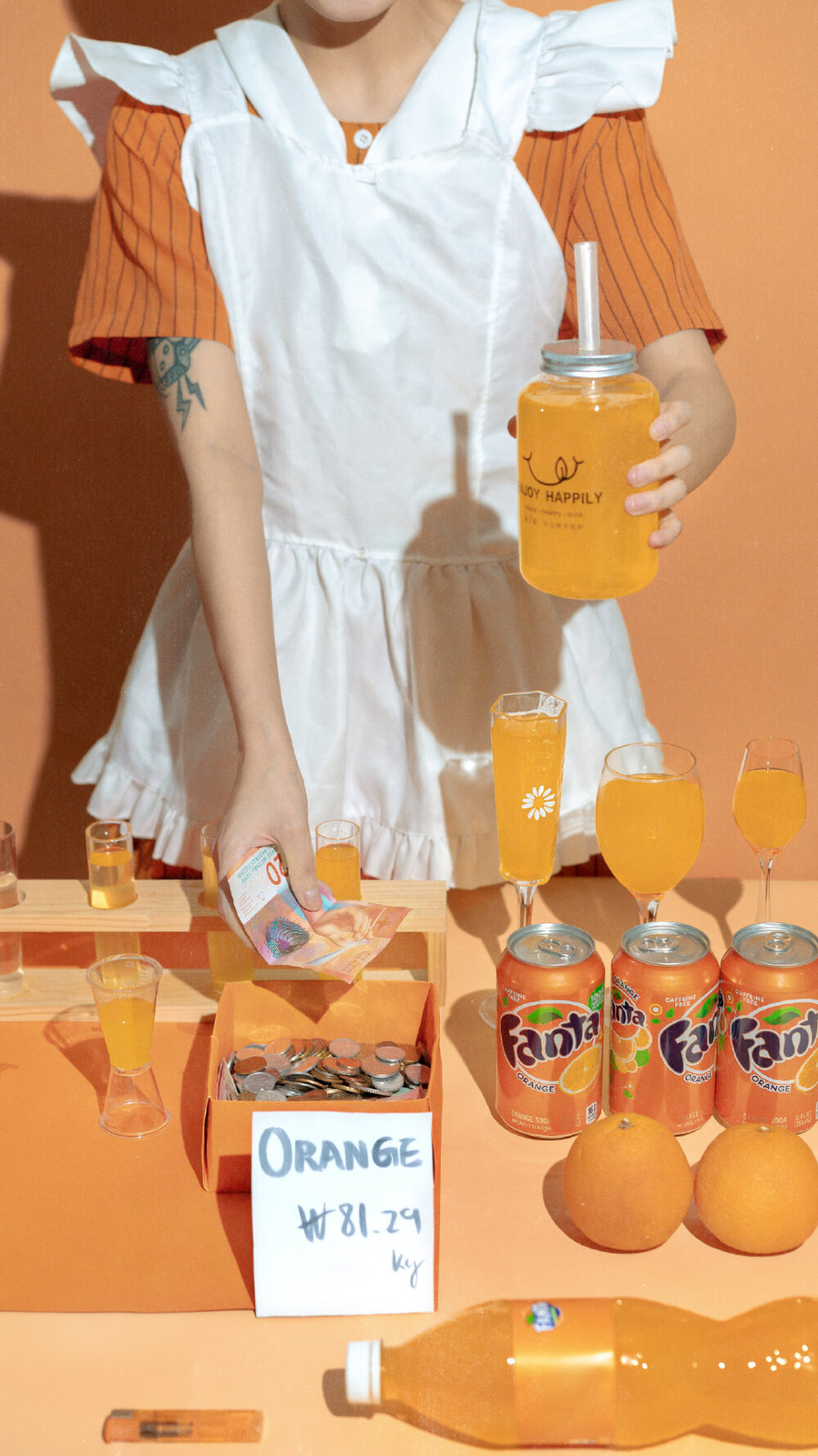 摄影与色彩
红色‖橙色‖黄色‖绿色‖蓝色‖紫色‖粉色‖米色‖黑白色
壁纸♡
©尼脑子瓦特啦