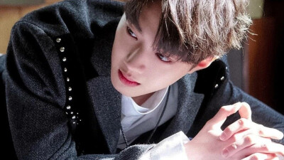 <巫山>赖冠霖橙光背景/尺寸已调