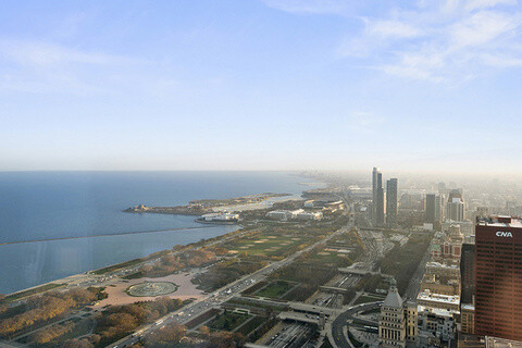 朝南一侧窗景
几乎所有房间都安装了落地大窗，可以俯瞰千禧公园(Millennium Park)、密歇根湖(Lake Michigan)和芝加哥游艇俱乐部(Chicago Yacht Club)；主卧在三个朝向均装有窗户。