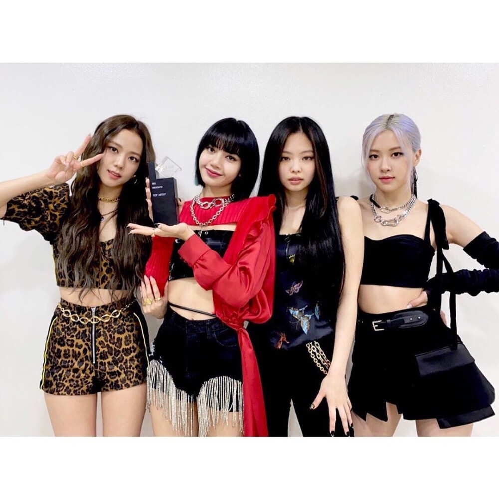 BLACKPINK Jisoo金智秀 Jennie金智妮 ROSÉ朴彩英 Lisa