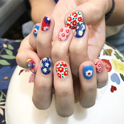 泰式甜辣风美甲