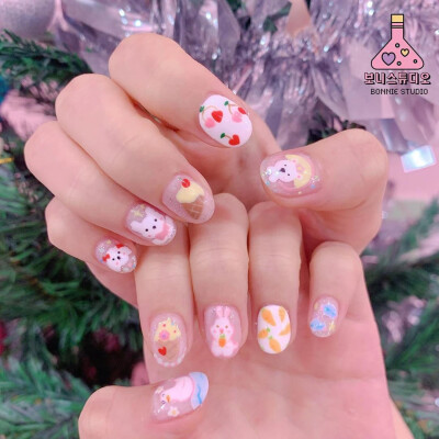 泰式甜辣风美甲