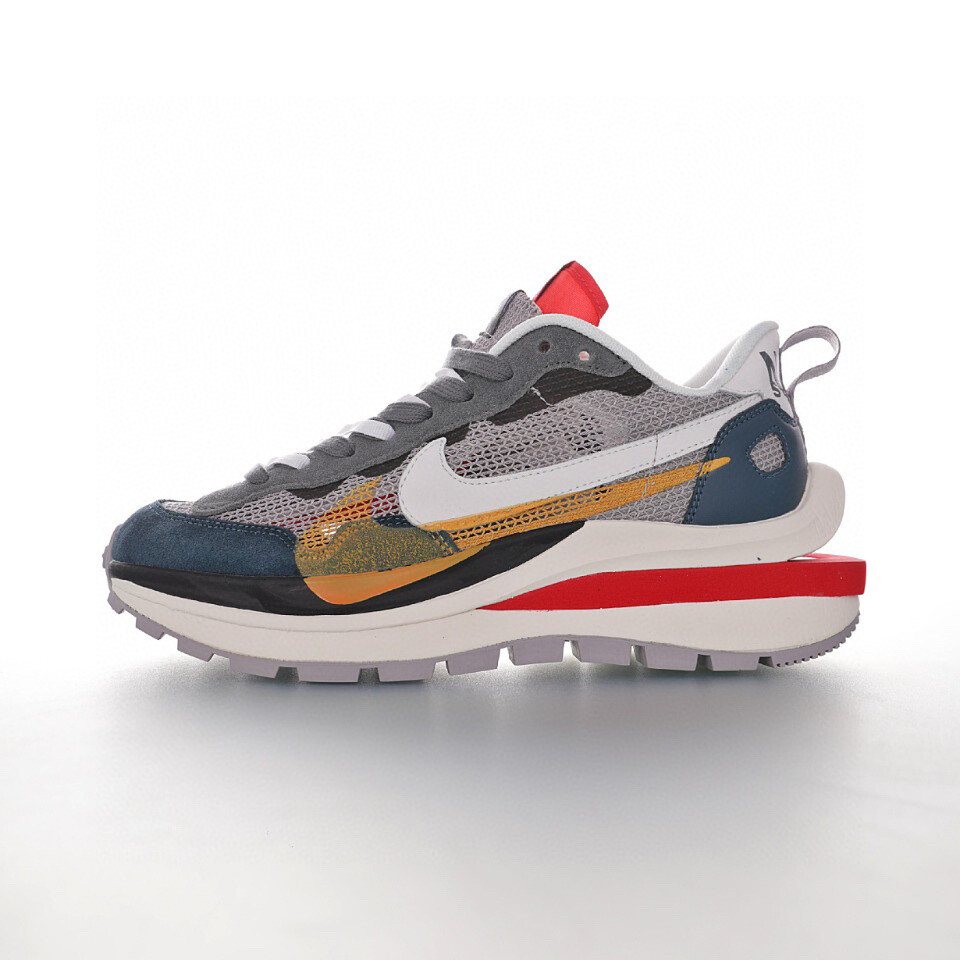 日式解构美学联名Sacai x Nike Pegasus Vaporfly SP改良马拉松解构设计前卫变形三层底“透吸湖水蓝灰白红橘大重叠双钩子”