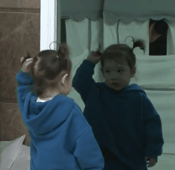 猪猪弟弟(图源自朴建厚超话。部分见水印~)