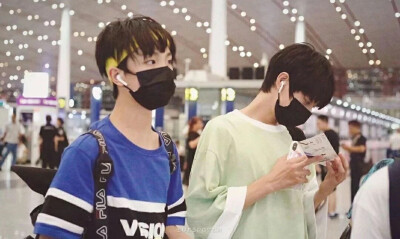 爱豆剧情图
朱志鑫×苏新皓