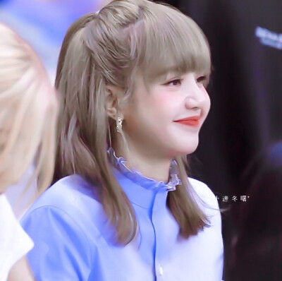 
`LISA`
原截金智贞 ©宋挪。