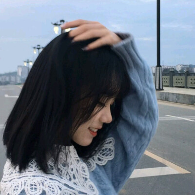 女生头像~可可苏冉