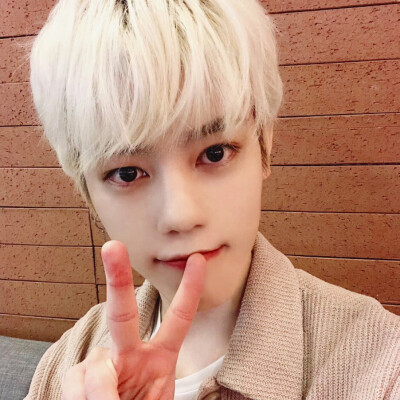 《N.Flying》
李承协车勋金宰铉柳会胜徐东成
♡♡♡
