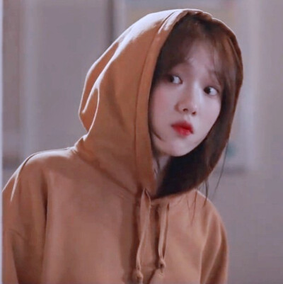 李圣经 欧尼 头像