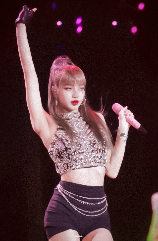 Lisa
©zzhsix