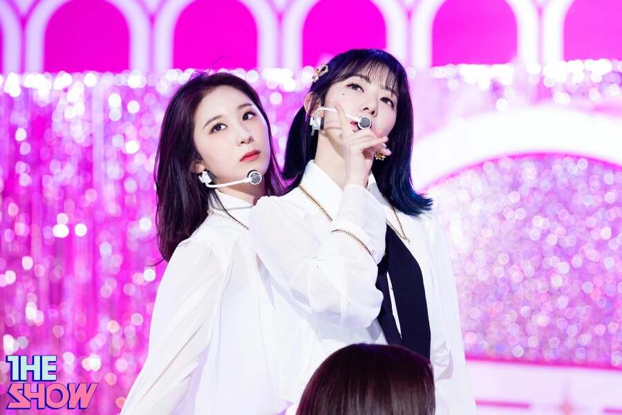 李彩演/李彩燕/李彩讌/小羽毛/chaeyeon
宮脇咲良/宫脇咲良/小樱花/小亮/sakura/樱花/kkura/库拉/saku酱/gura/kura/39
izone/IZONE/IZ*ONE/丸
