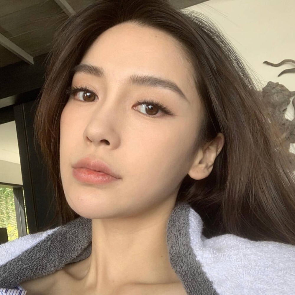 杨颖angelababy可二改
二改注明dt沈熙颖
拿图收藏专辑