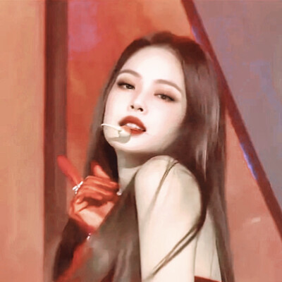 jennie/.
“solo.”
原截姜亦JM.