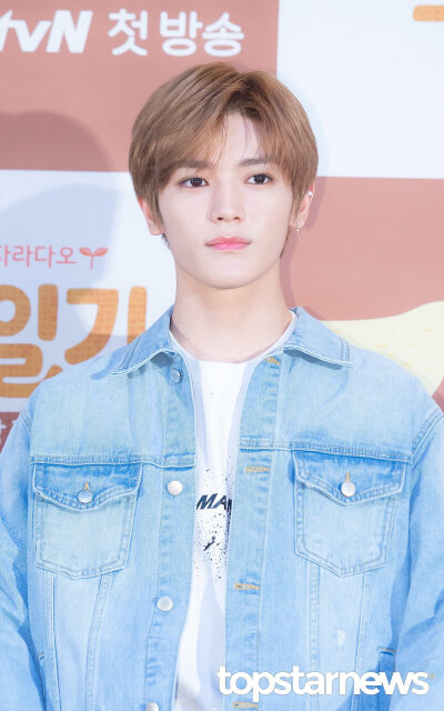 李泰容