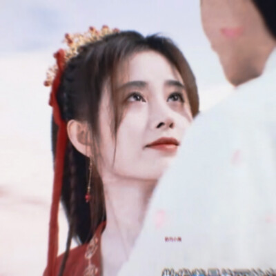 鞠婧祎