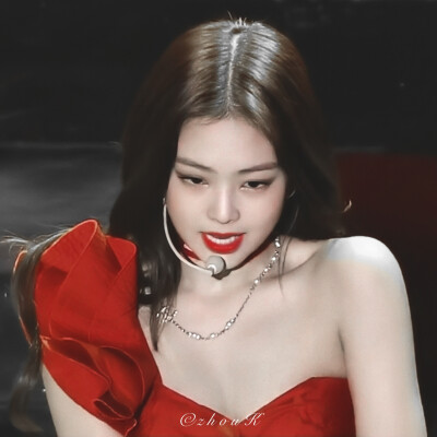 JENNIE