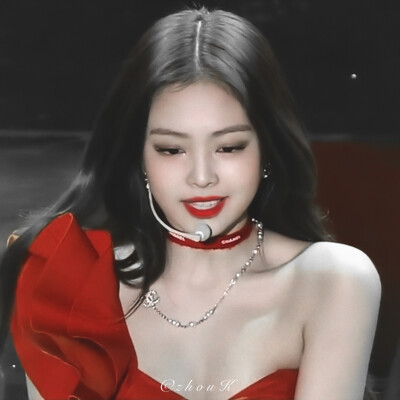 JENNIE