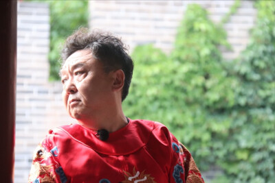 斗笑社.于谦