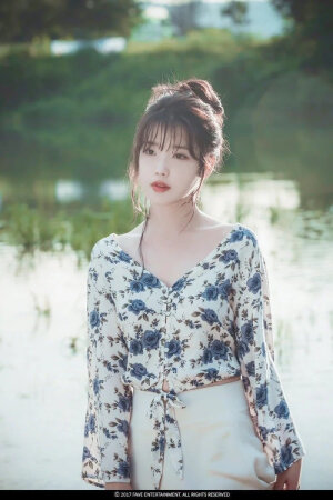 IU