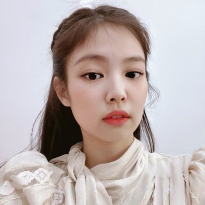 jennie头像