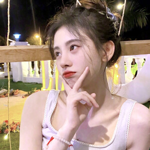 环游整个星际 找不到比你更亮的星星