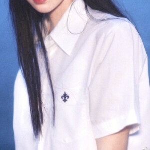 环游整个星际 找不到比你更亮的星星