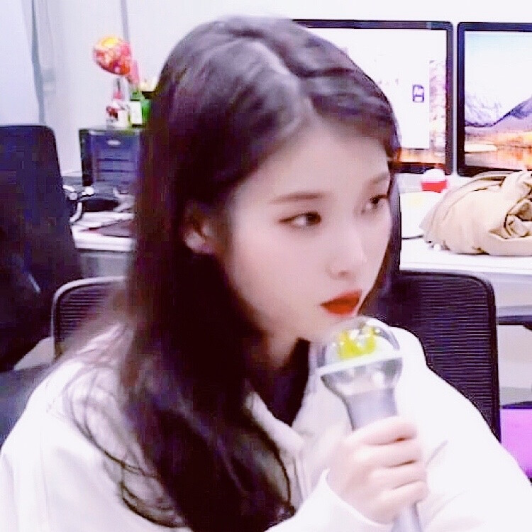 iu
原截裴子吟