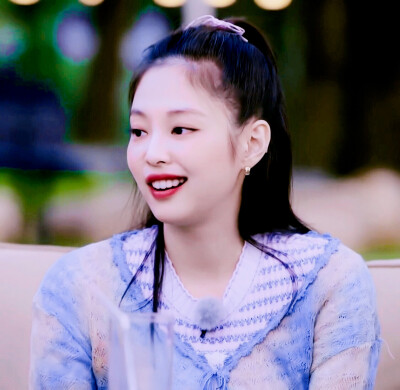 Jennie 金珍妮
我 调 的 啥 玩 意 阿 I'm调的菜 I'm还爱调