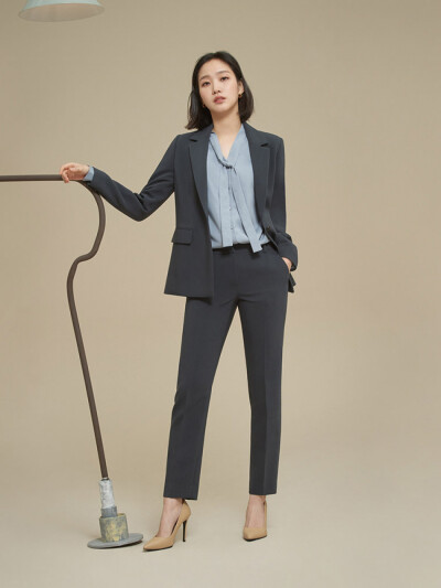 职场♡ 欧尼
金高银★