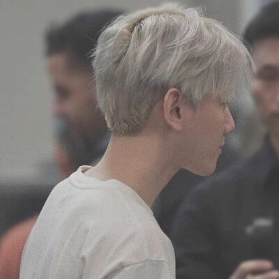 我的宝藏男孩儿们♡