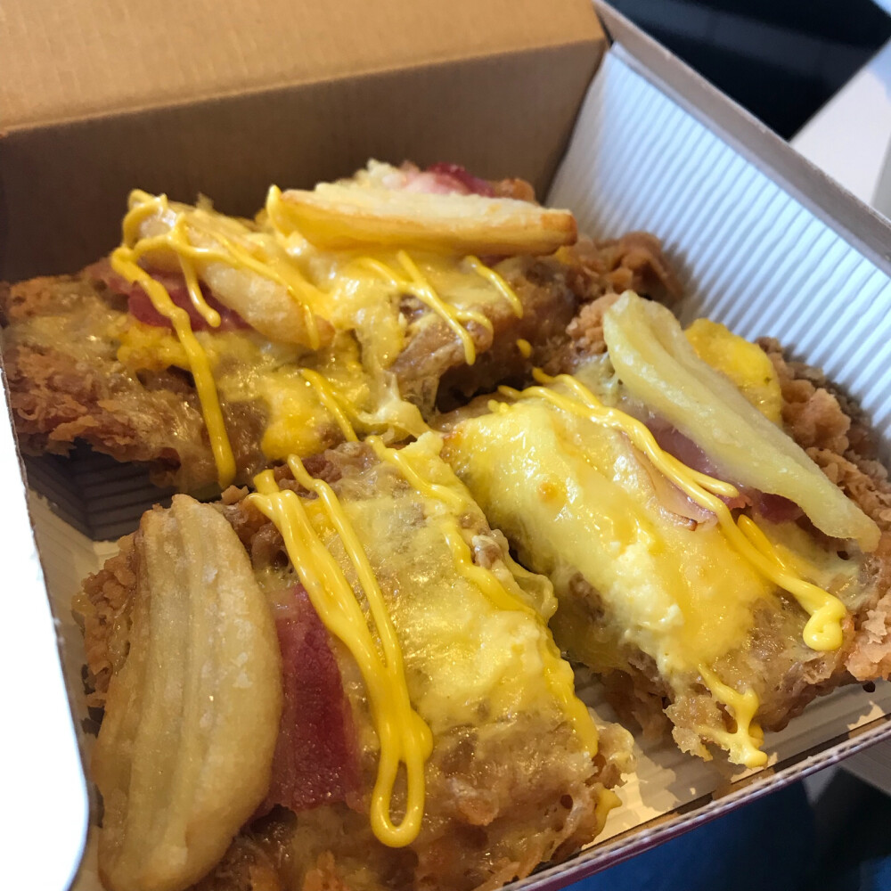 肯德基Chizza 珍珠奶茶