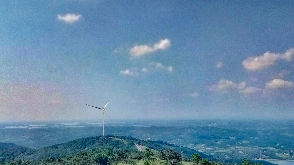 一起去爬山？