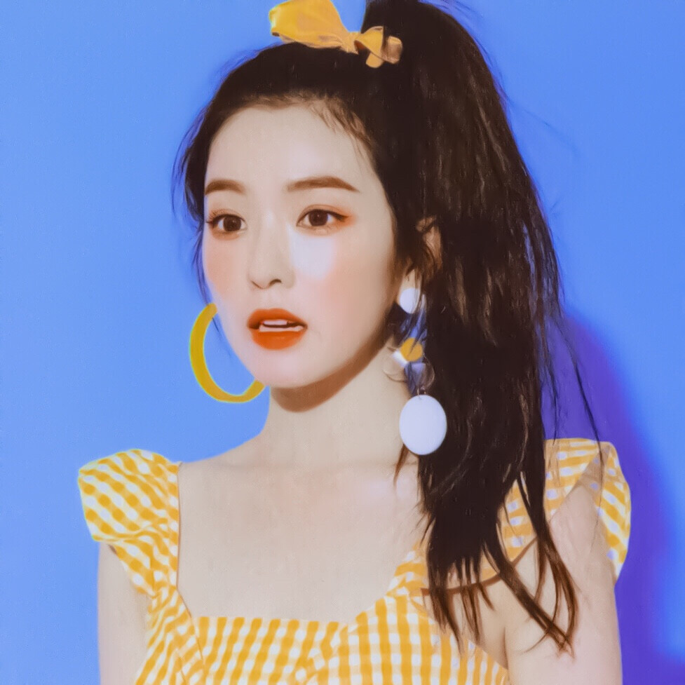 芒果碎碎冰
//Wendy×Irene
??顾陌兮