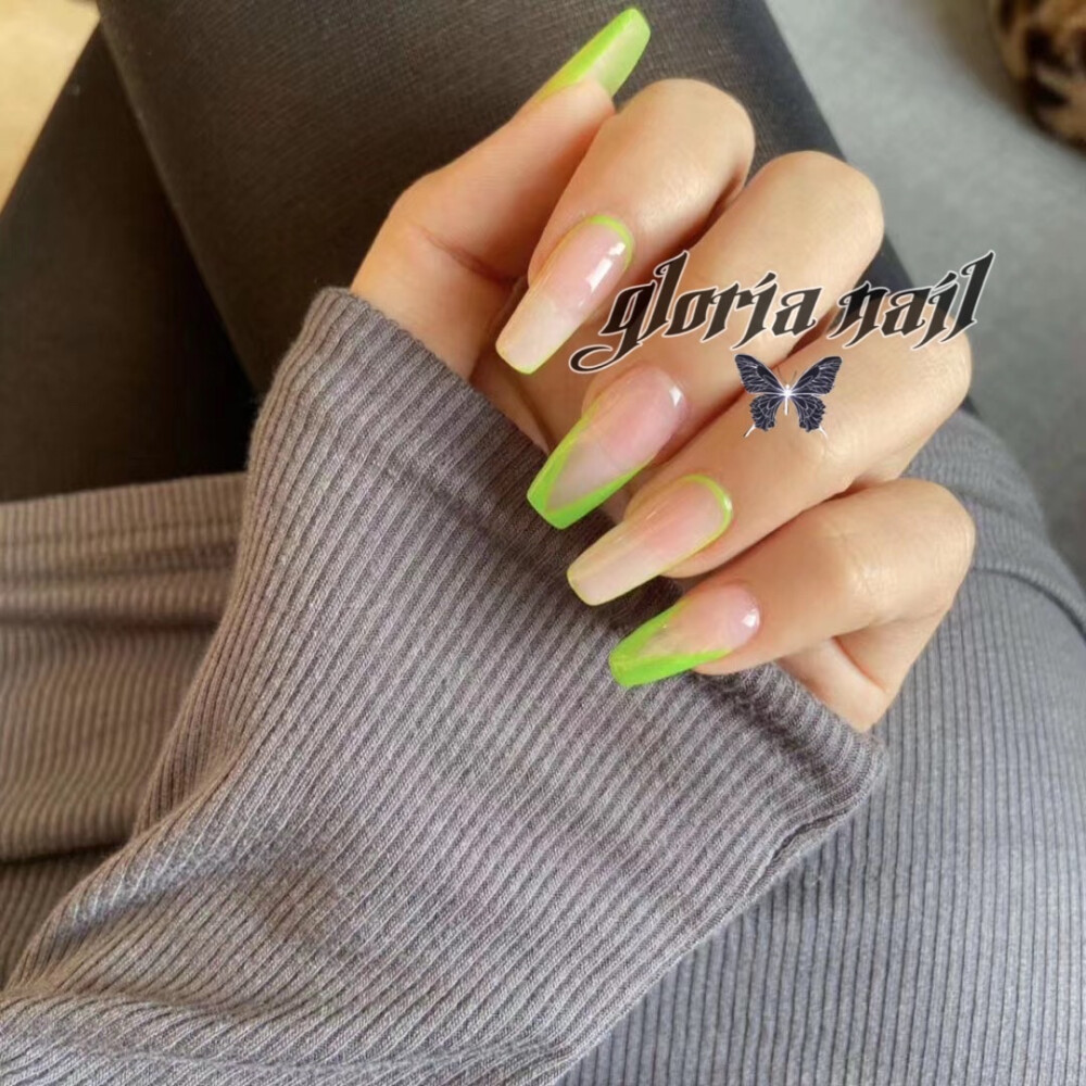 Gloria Nail