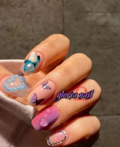 Gloria Nail