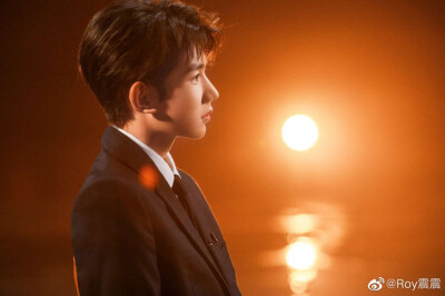 能出现在草稿纸上的名字都意义非凡.