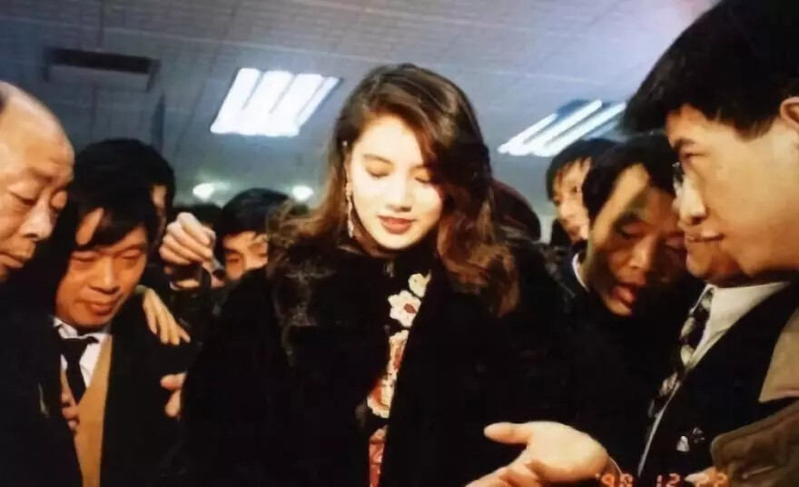 袁咏仪