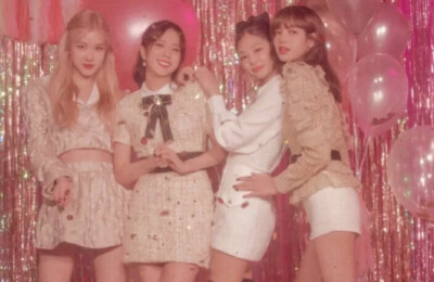 BLACK PINK全员合照 今日分享