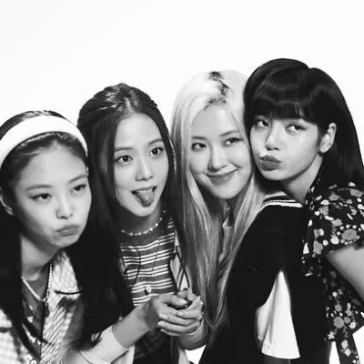 BLACKPINK▸