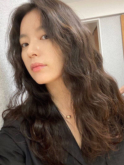 韩孝周 ♥︎
INS ：hanhyojoo222