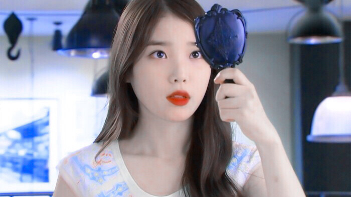 IU//标明江言辞