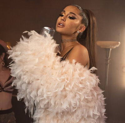 A妹 Ariana Grande Ari 爱莉杏菜 