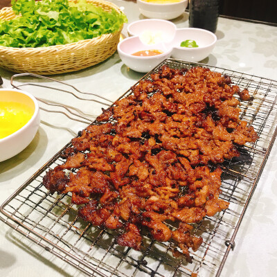 石榴 炒饭 烤肉 米肠汤饭 炒蛤蜊 辛拉面饺子 饺子辛拉面 짬뽕 海鲜汤面