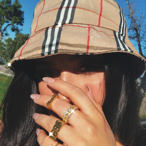 ᴇᴠᴇʀʏᴛʜɪɴɢ's ғɪɴᴇ
 一切都会好起来的，未来值得期待。