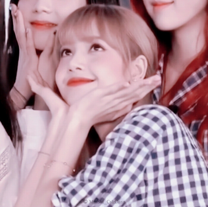 BLACKPINK 辣Lisa头像